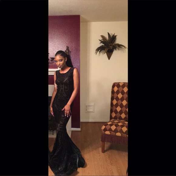 petite prom